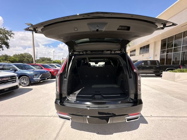 Certified 2023 Cadillac Escalade ESV Premium Luxury RWD image 33