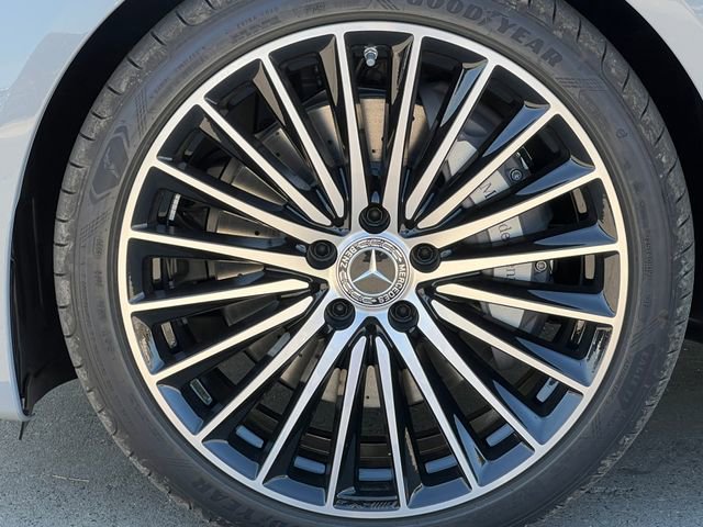 New 2025 Mercedes-Benz C 300 4MATIC Sedan image 6