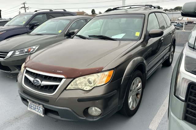 Used 2009 Subaru Outback 2.5i Limited AWD/4WD image 1