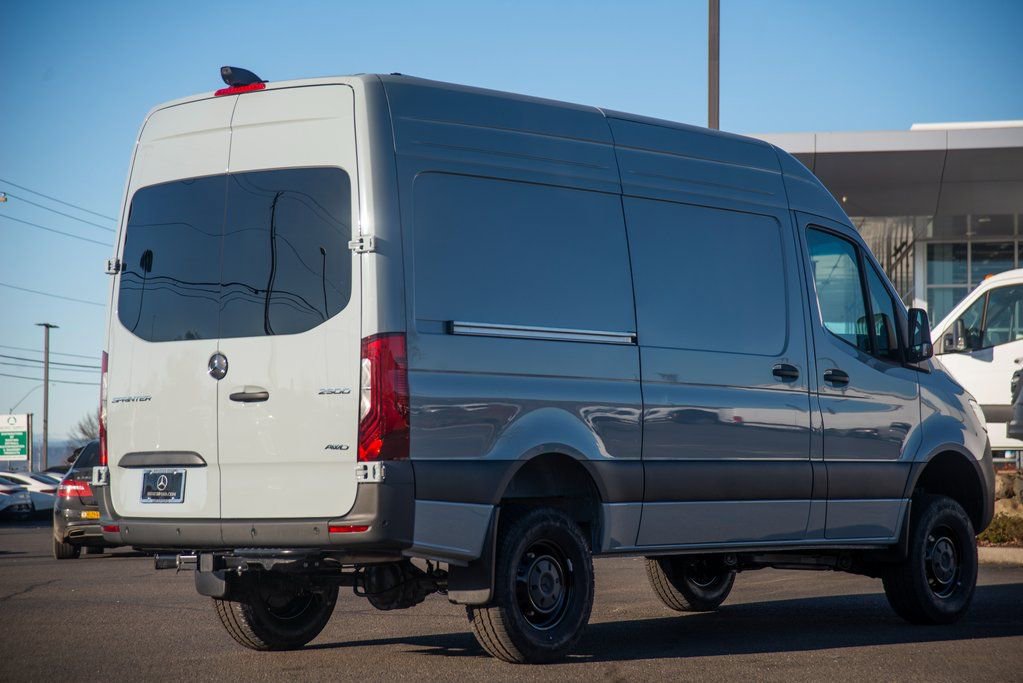New 2025 Mercedes-Benz Sprinter 2500 image 11