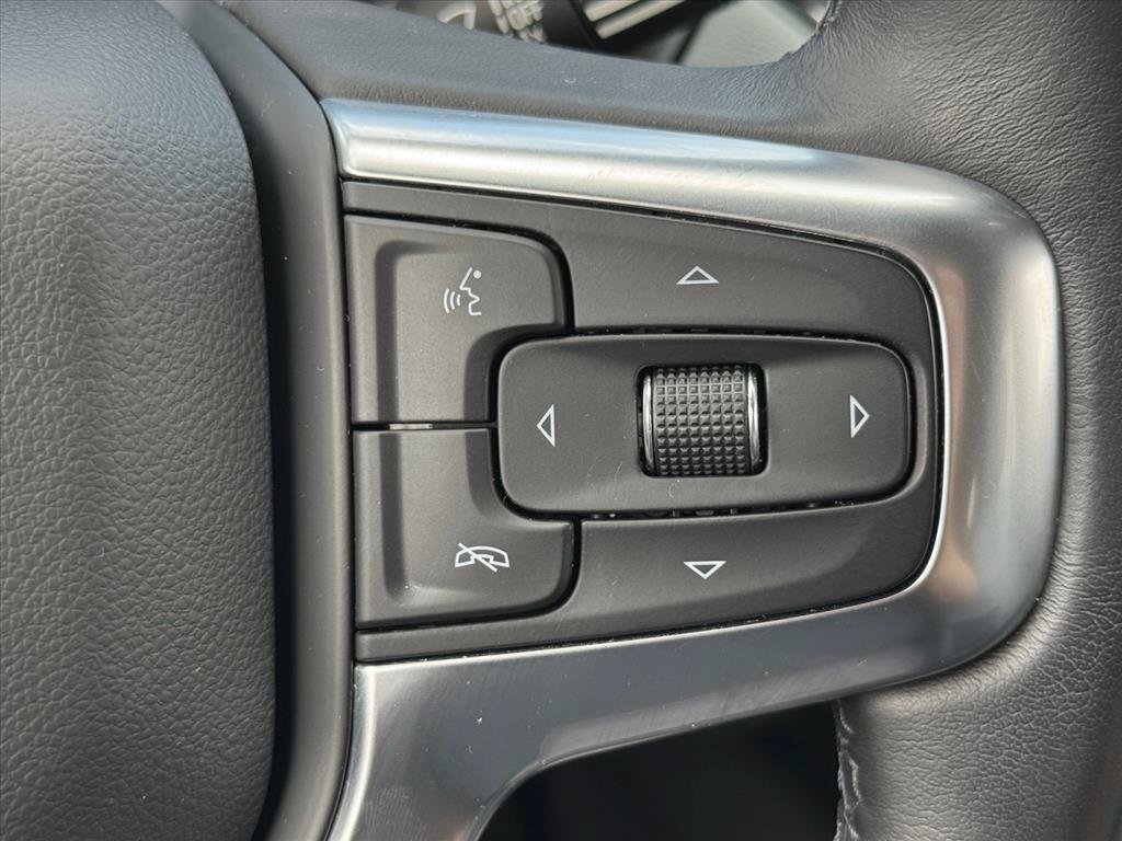 Used 2020 Chevrolet Blazer LT FWD image 19