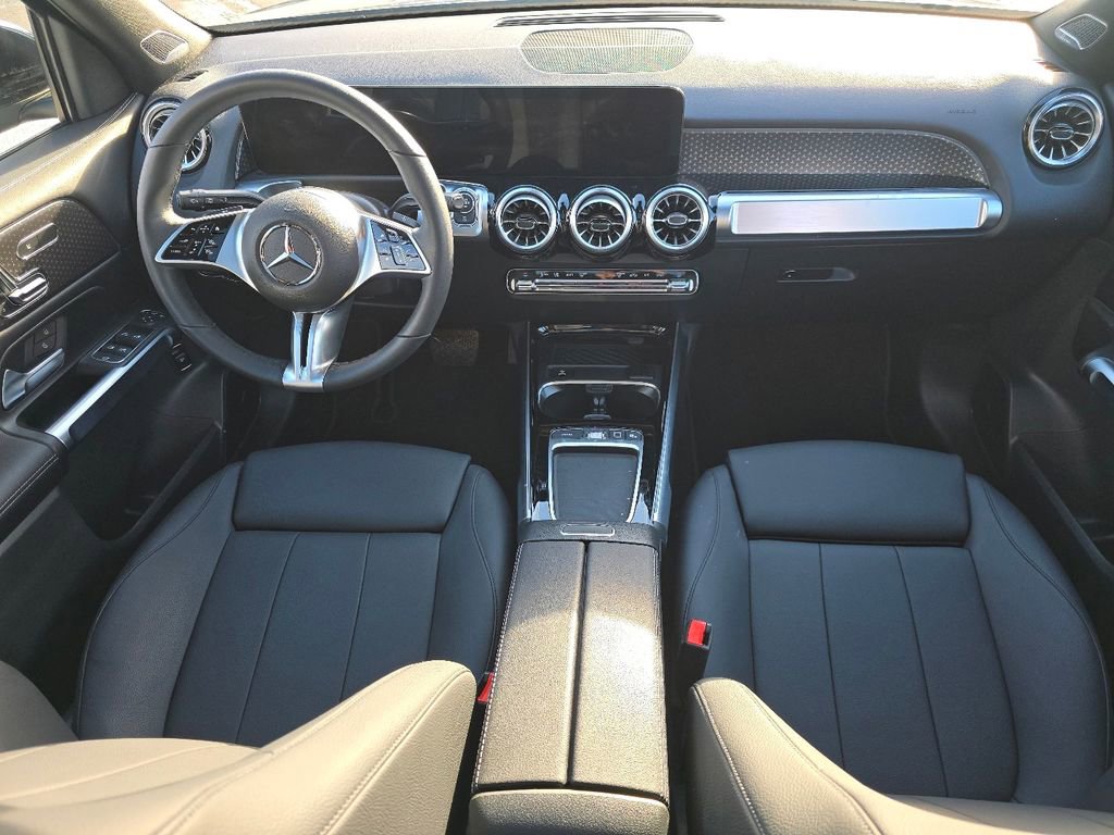 Certified 2026 Mercedes-Benz GLB 250 4MATIC image 23