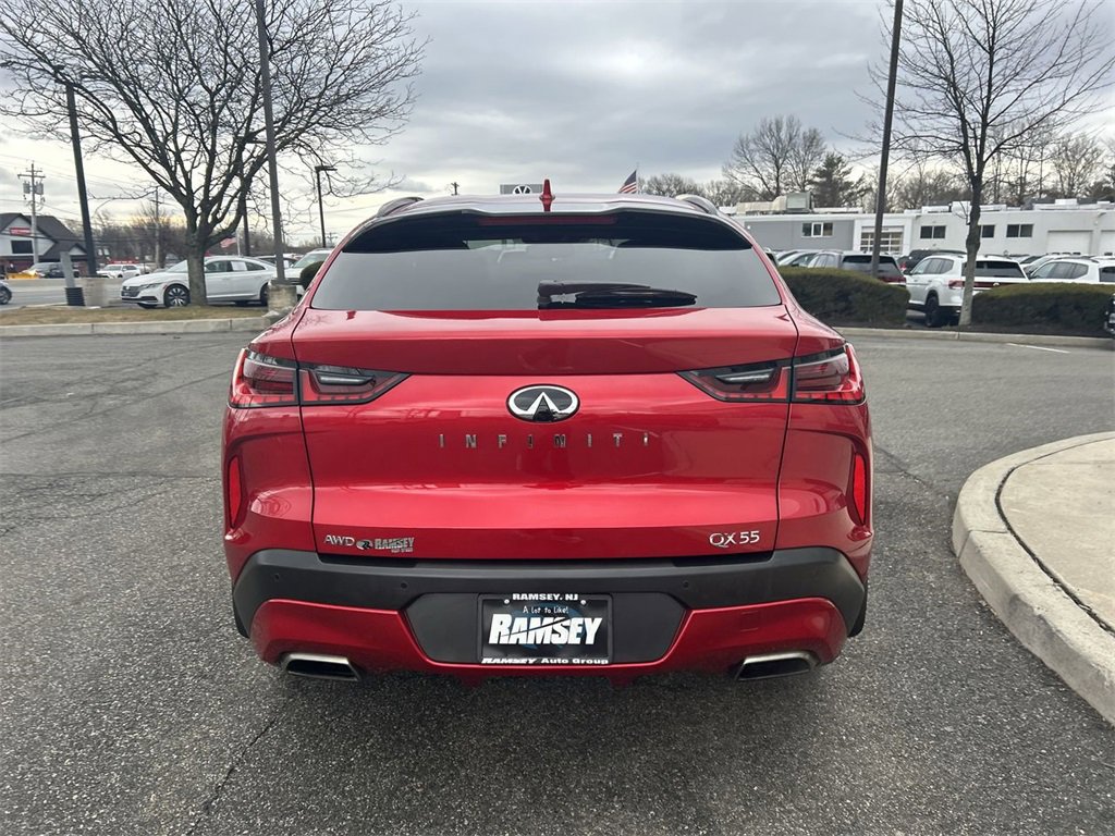 Certified 2023 INFINITI QX55 Essential image 7
