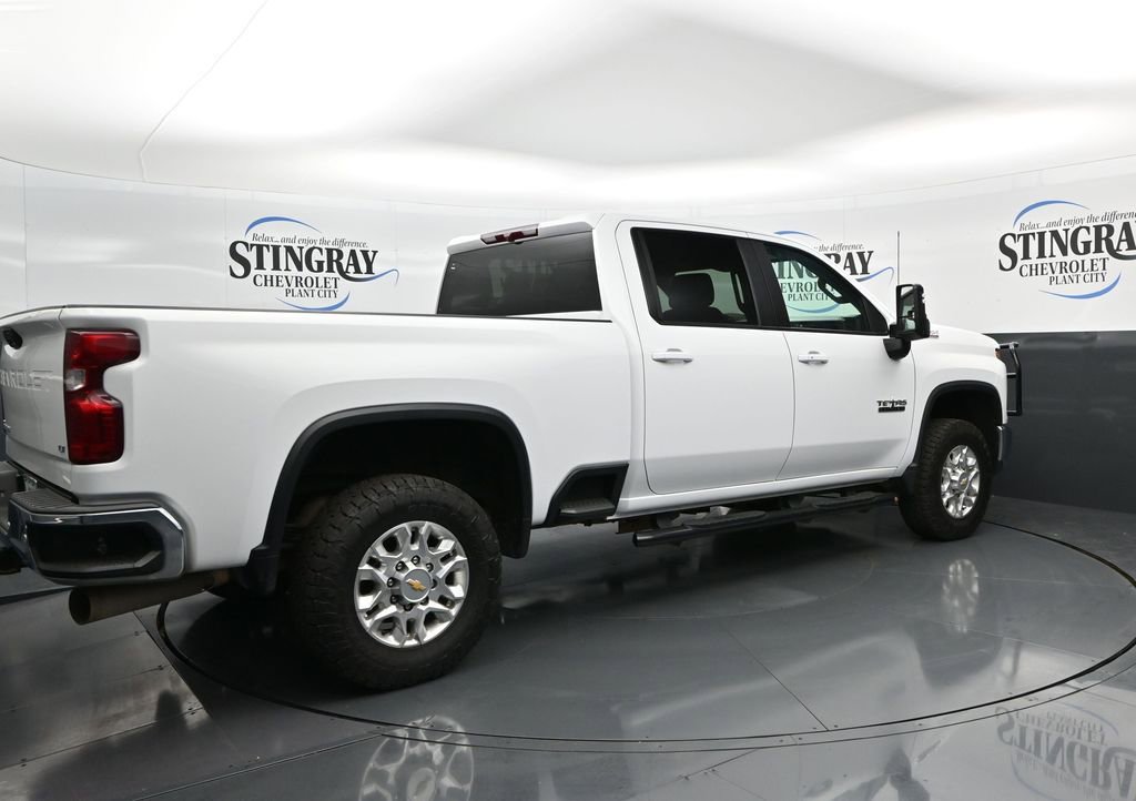 Used 2024 Chevrolet Silverado 2500 LT w/ Texas Edition image 7