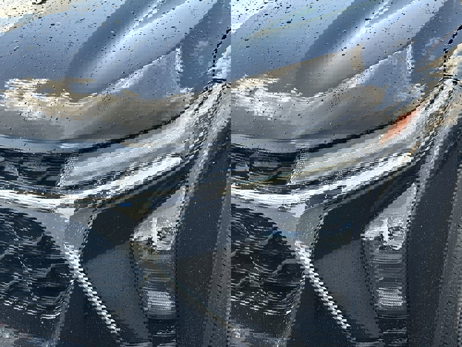 Used 2025 Chevrolet Trax LT w/ LT Convenience Package FWD image 11