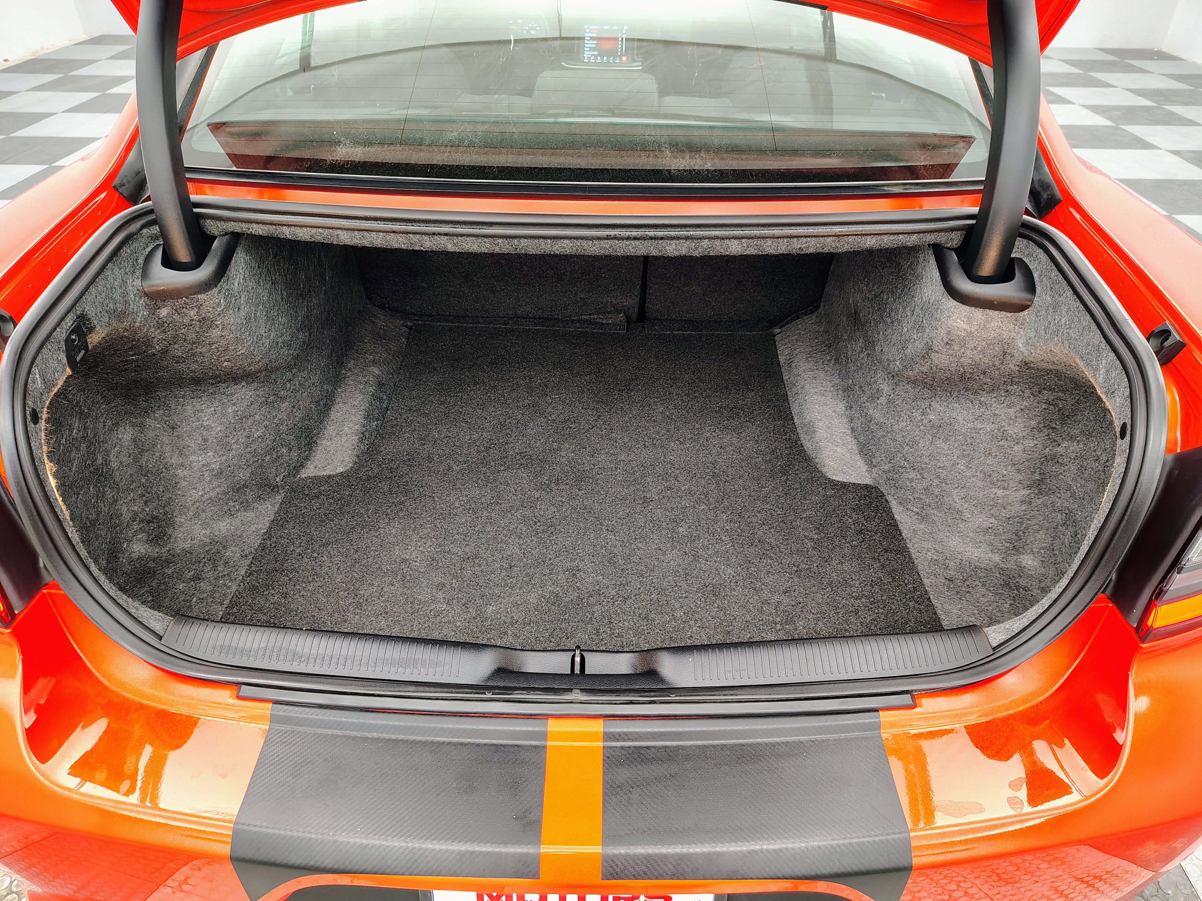 Used 2020 Dodge Charger Scat Pack w/ Driver Convenience Group image 27