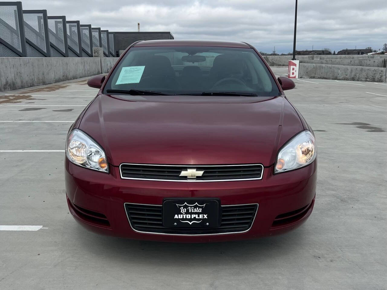 Used 2009 Chevrolet Impala LT FWD image 8