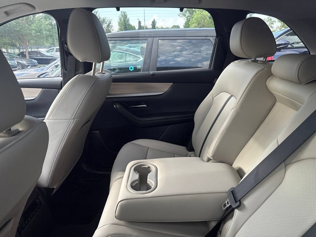 Certified 2026 MAZDA CX-90 Plug-In Hybrid w/ Preferred AWD/4WD image 37