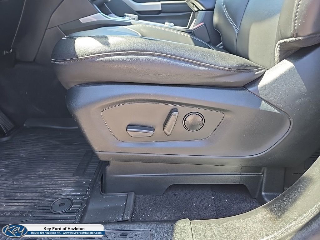 Certified 2023 Ford Explorer XLT w/ Equipment Group 202A image 47