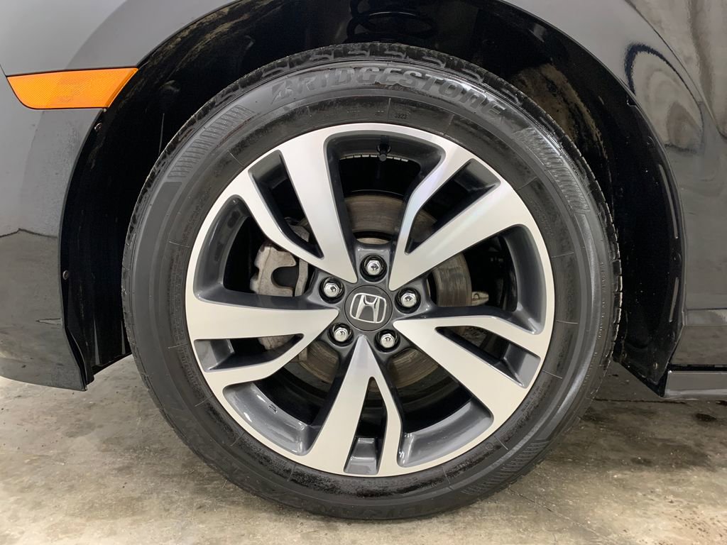 Used 2024 Honda Odyssey Touring image 23