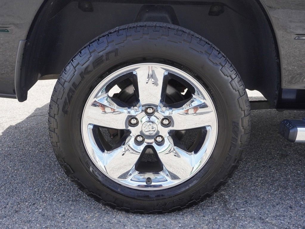 Used 2018 RAM 1500 Express w/ Express Value Package AWD/4WD image 17