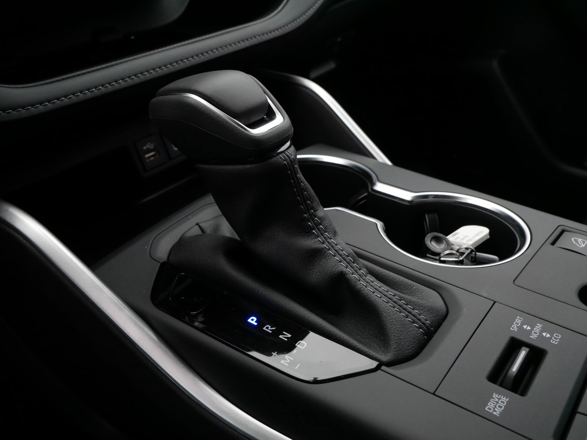 Certified 2026 Toyota Highlander XLE image 24