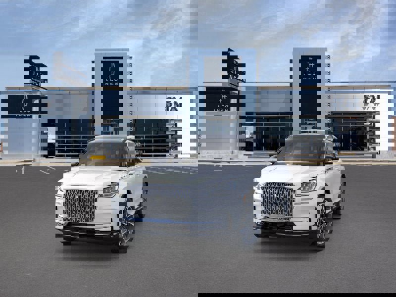 New 2026 Lincoln Corsair Premiere image 2