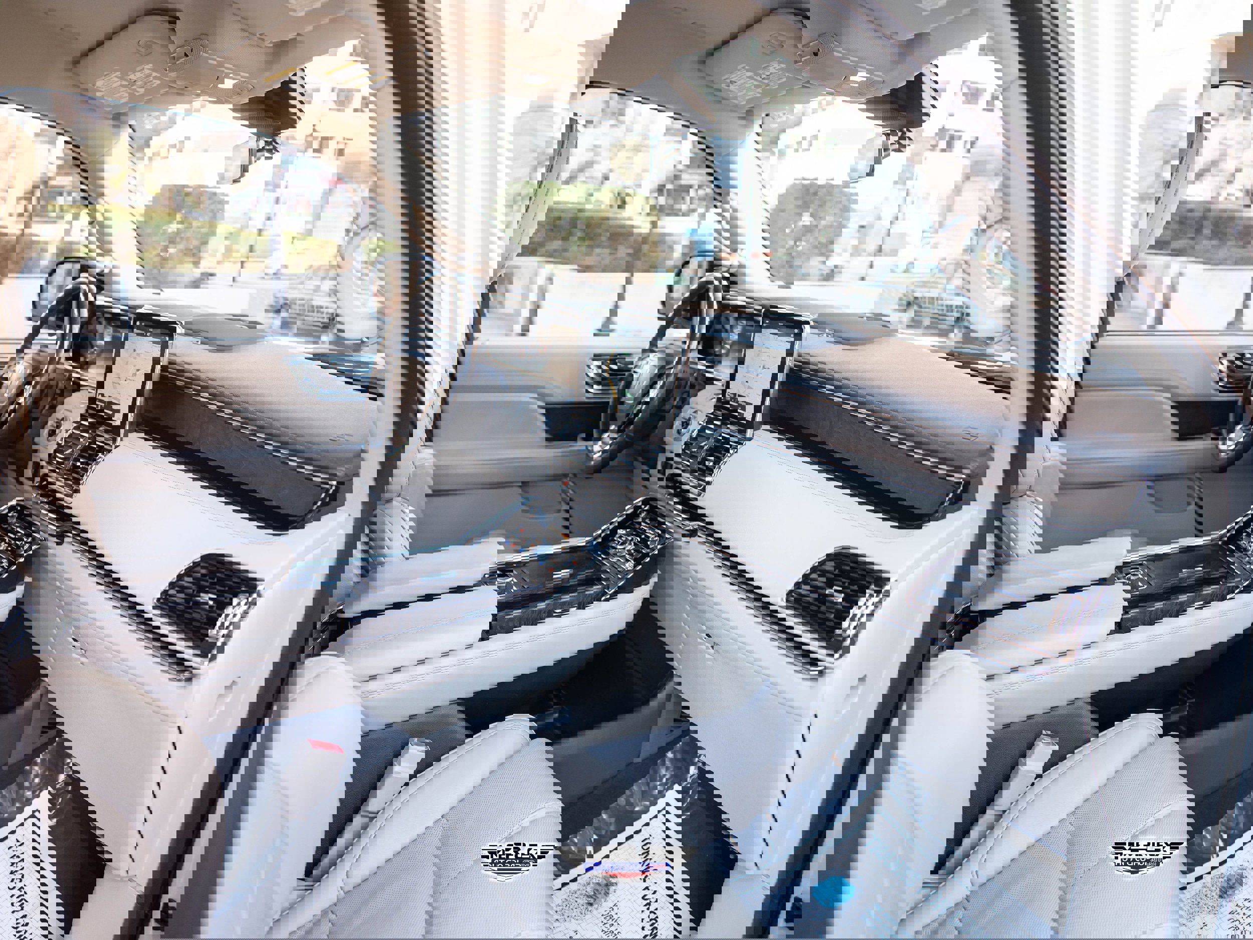 Used 2018 Lincoln Navigator Select w/ Technology Package image 15