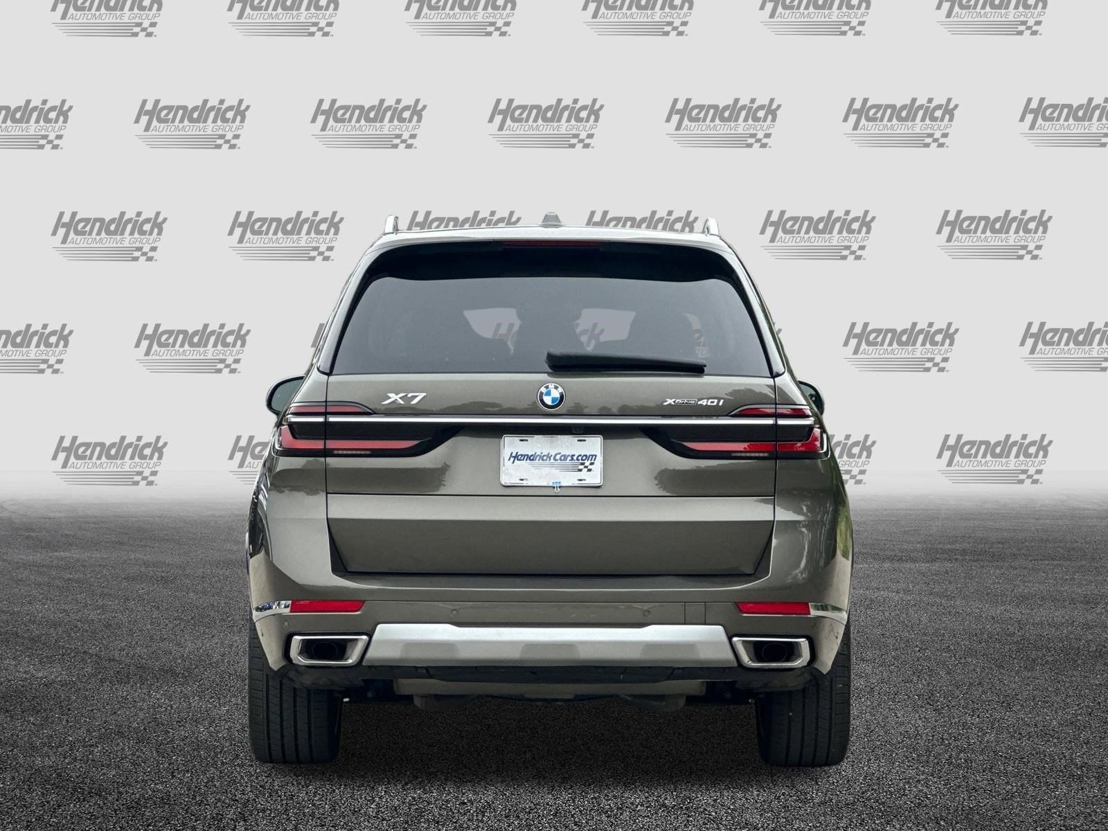 Used 2025 BMW X7 xDrive40i w/ Premium Package AWD/4WD image 6