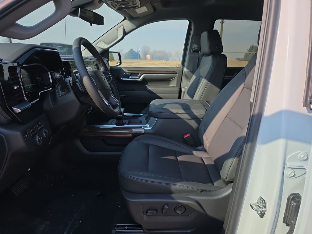 New 2026 Chevrolet Silverado 1500 RST w/ All Star Edition Plus image 9