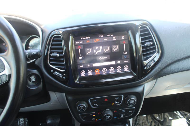 Used 2021 Jeep Compass Limited AWD/4WD image 17