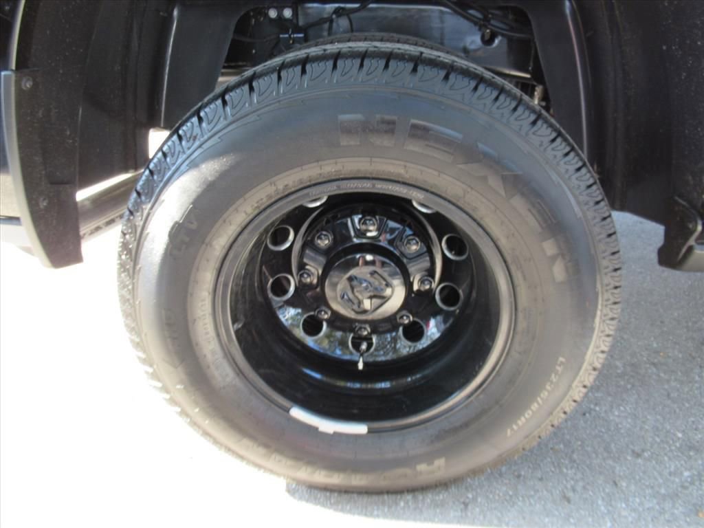 New 2026 RAM 3500 Laramie image 30