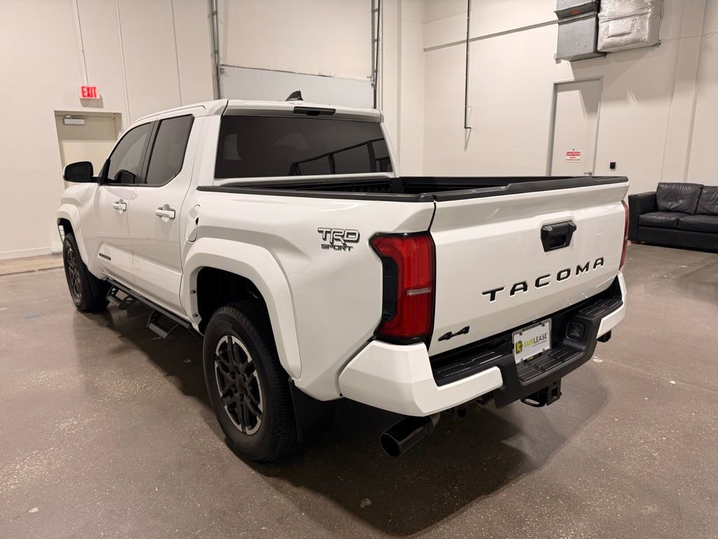 Used 2024 Toyota Tacoma TRD Sport image 8