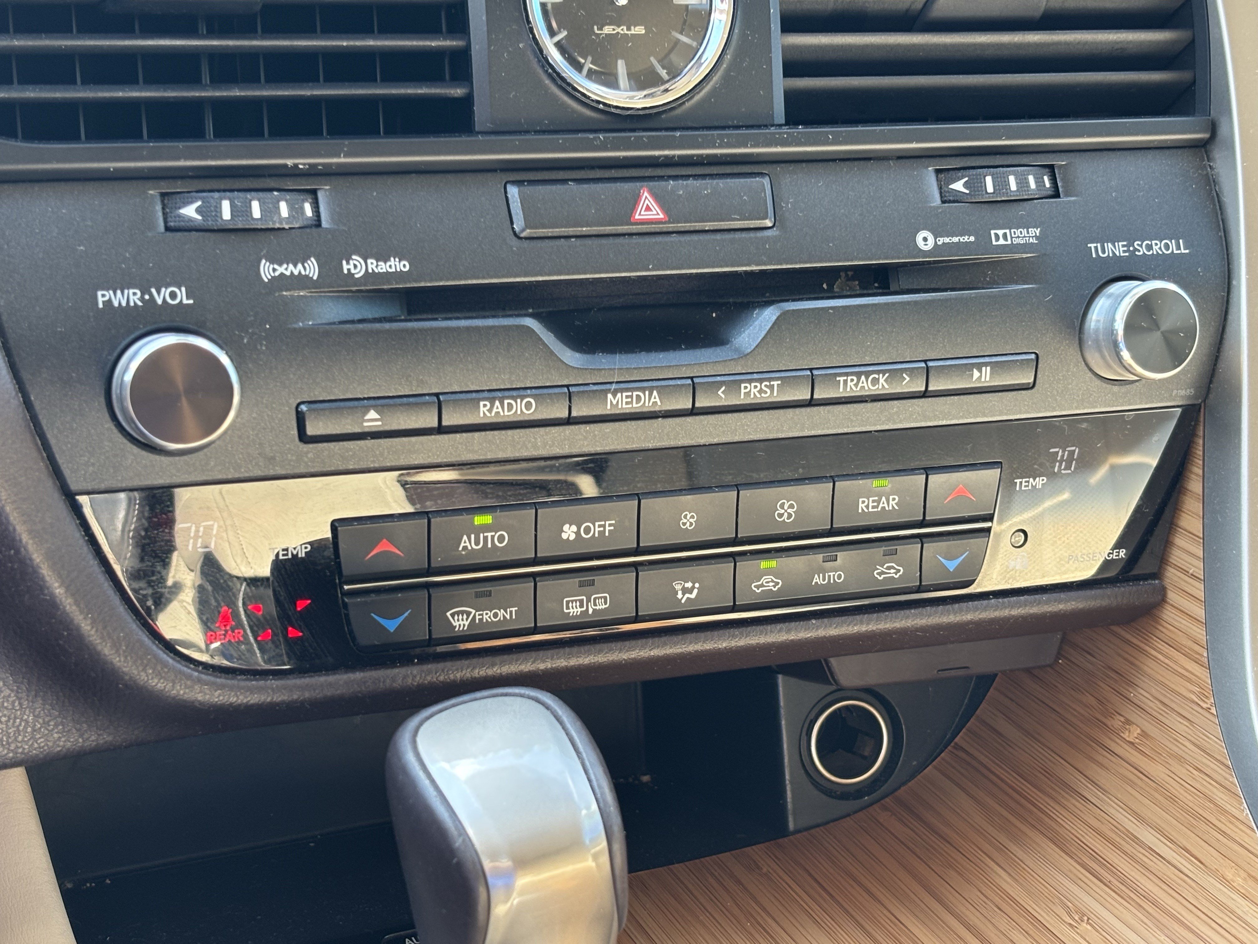 Used 2019 Lexus RX 350L AWD image 31