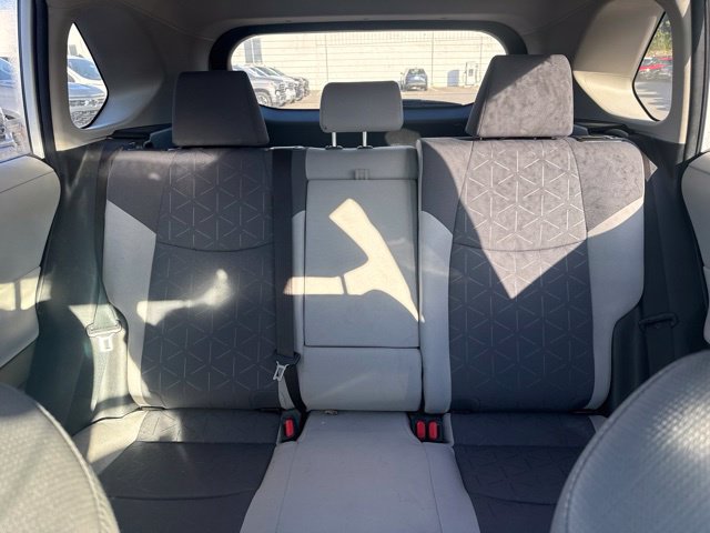 Used 2022 Toyota RAV4 XLE w/ Convenience Package AWD/4WD image 25
