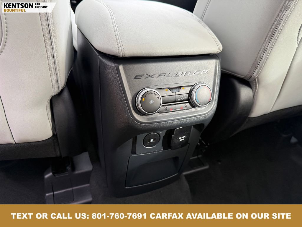 Used 2025 Ford Explorer Platinum w/ LUX Leather Package image 32