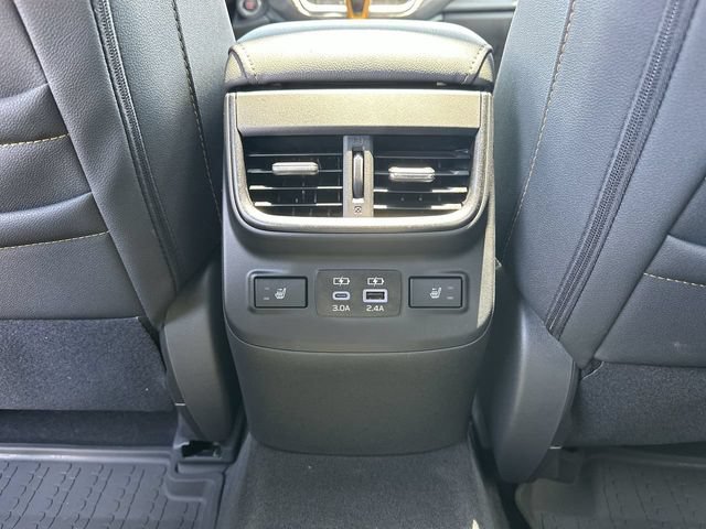 Used 2025 Subaru Outback Wilderness AWD/4WD image 22