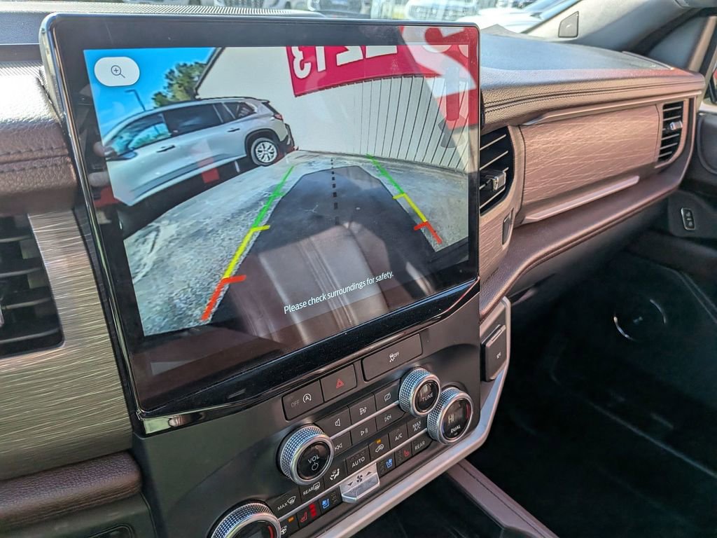 Used 2024 Ford Expedition Limited image 20