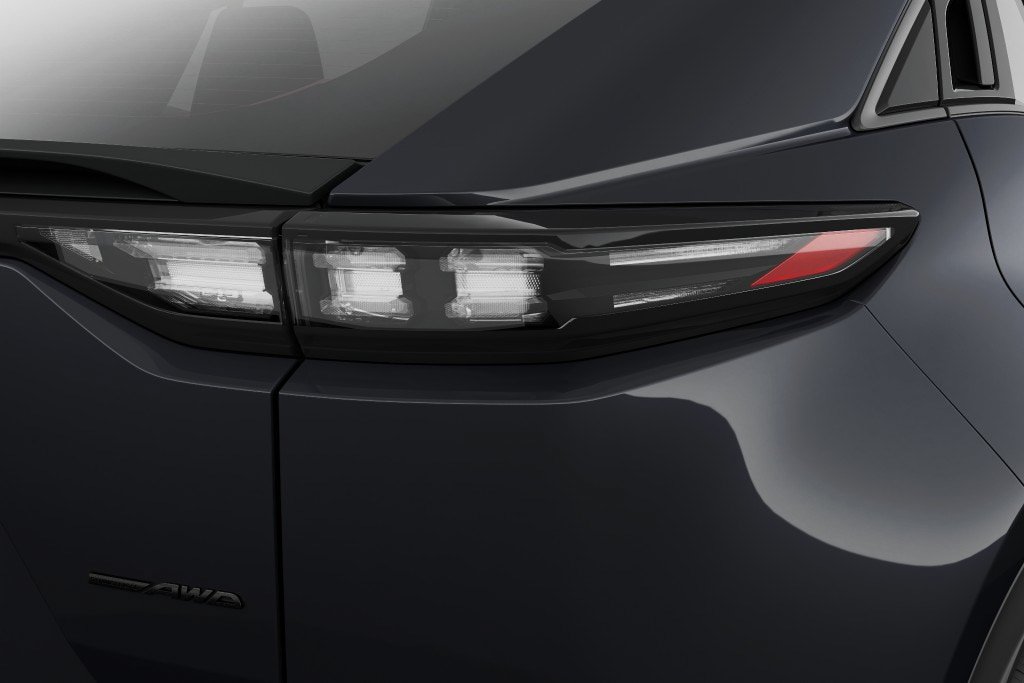 New 2026 Subaru Uncharted AWD image 11