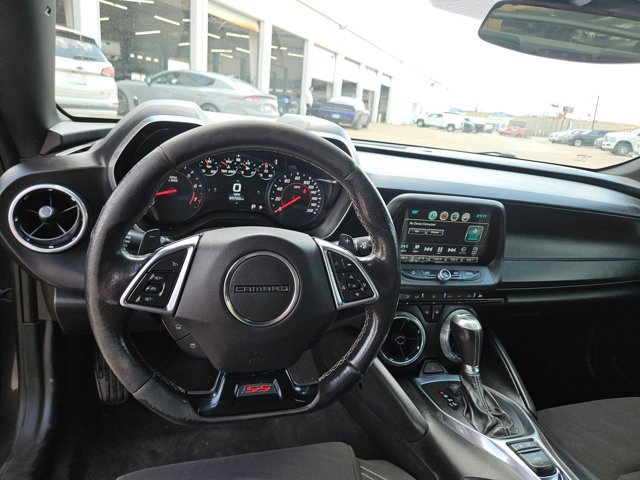 Used 2018 Chevrolet Camaro SS RWD image 14