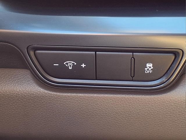 Used 2025 Kia Carnival image 27