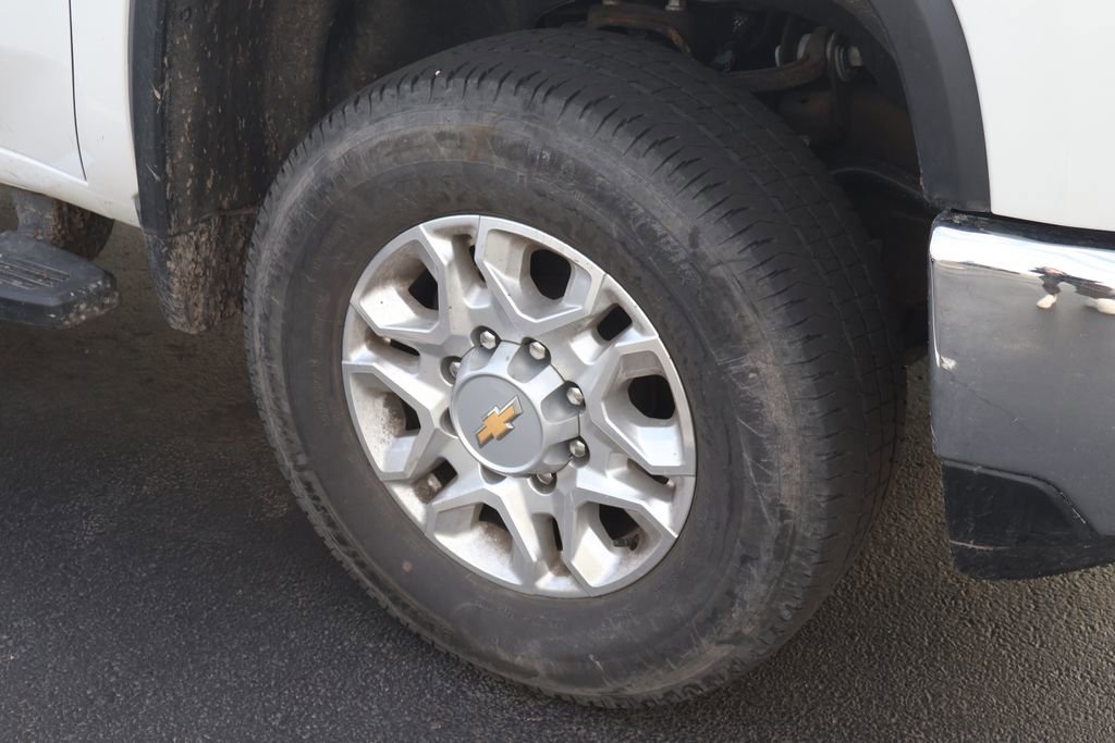 Used 2024 Chevrolet Silverado 2500 LTZ AWD/4WD image 8