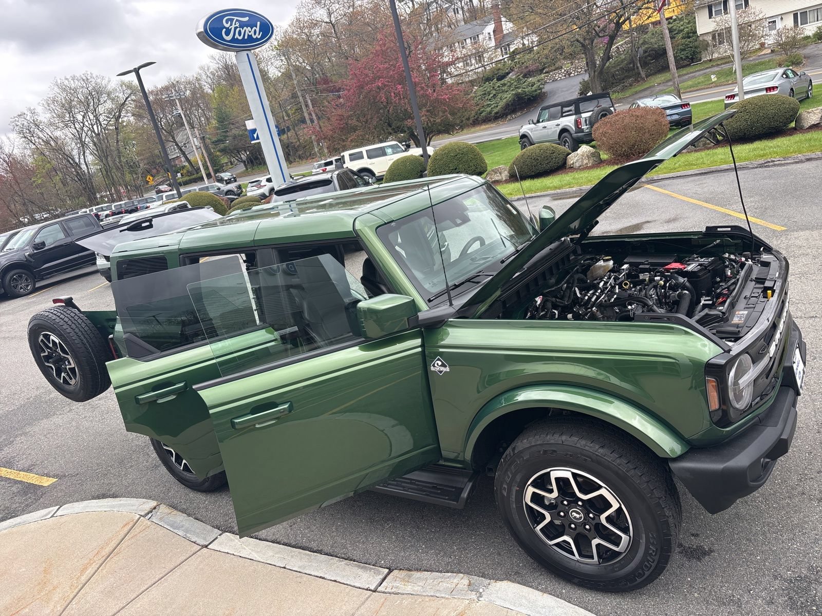 Used 2025 Ford Bronco Outer Banks AWD/4WD image 71