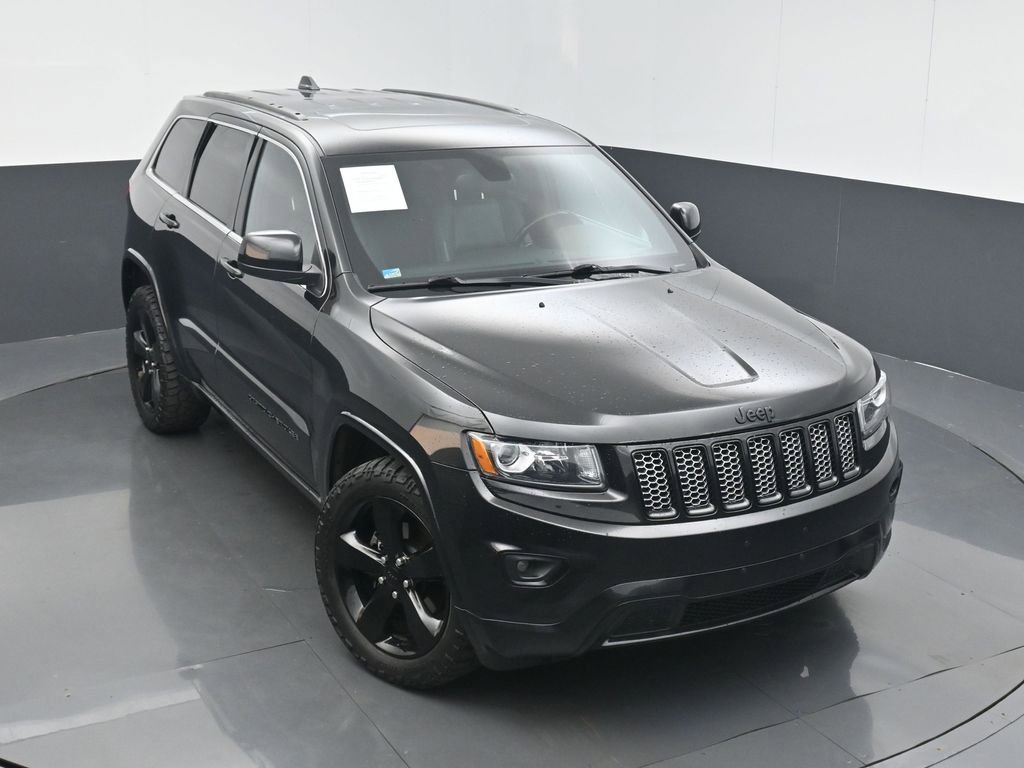 Used 2015 Jeep Grand Cherokee Altitude image 38