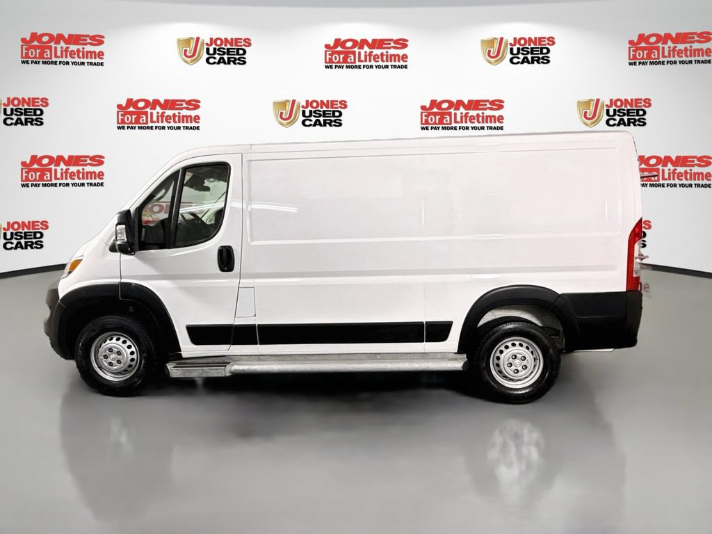 Used 2025 RAM ProMaster 2500 w/ U-Haul Equipment Group FWD image 12