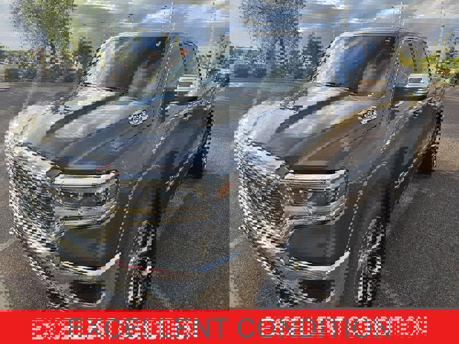 Used 2019 RAM 1500 Limited image 1