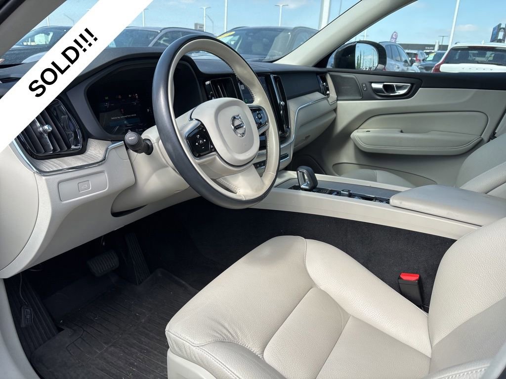 Used 2023 Volvo XC60 B5 Plus w/ Climate Package AWD/4WD image 7