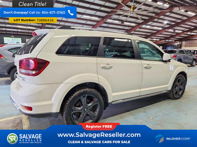 Used 2018 Dodge Journey Crossroad FWD image 4