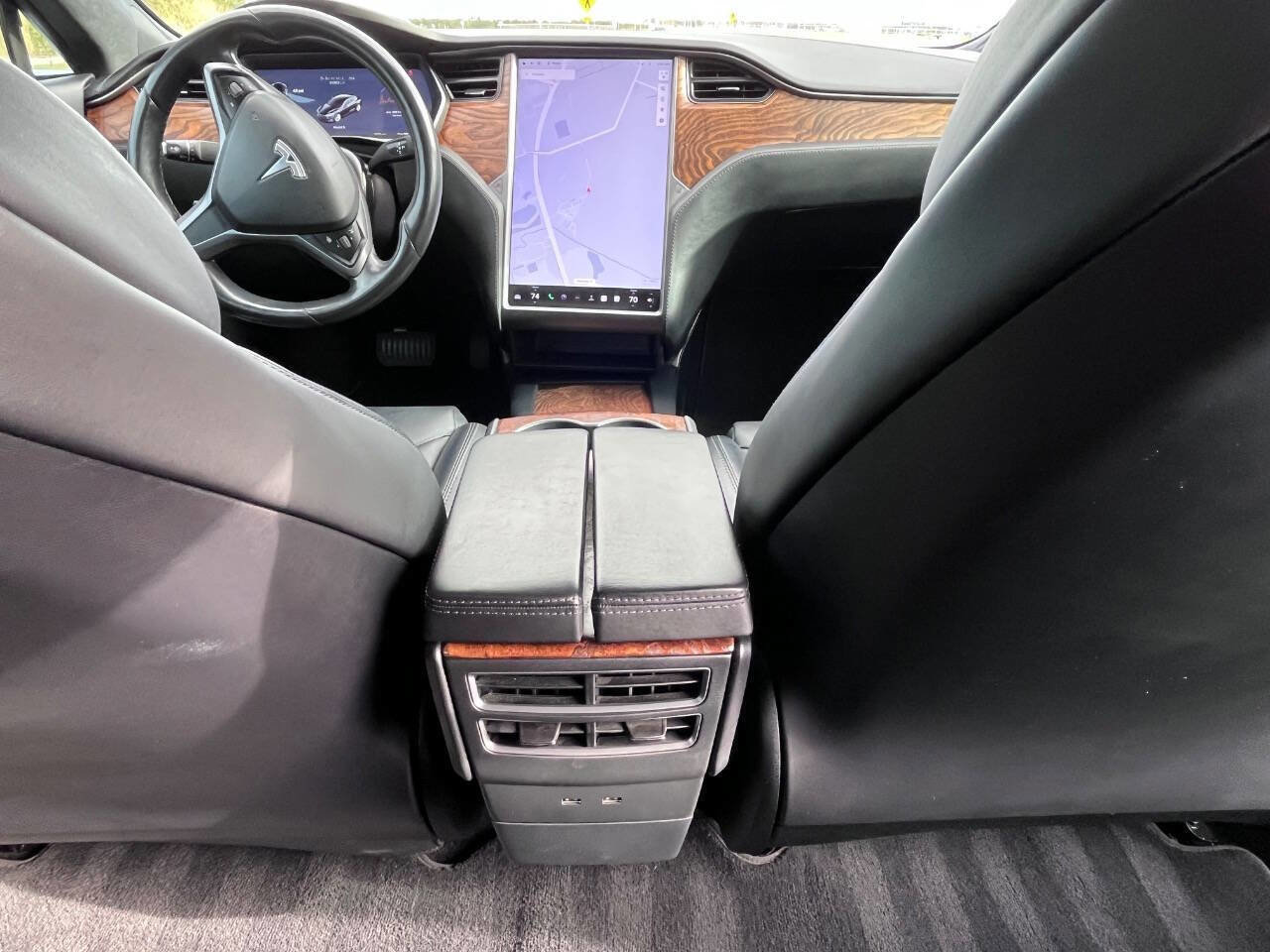 Used 2018 Tesla Model S 100D image 26