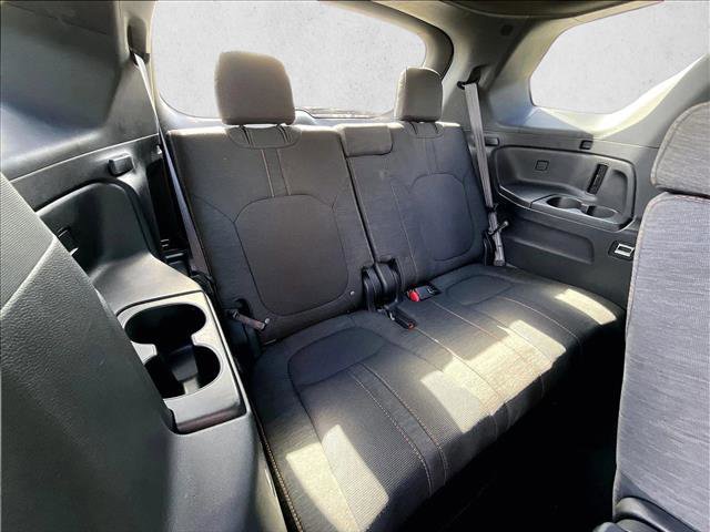 Used 2025 Honda Pilot Sport image 30