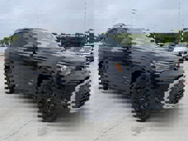 New 2025 Volkswagen Taos SE image 7