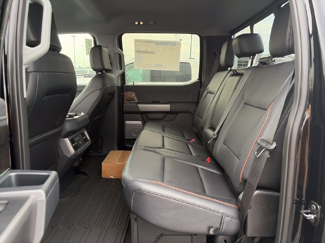 New 2027 Ford F350 Lariat w/ Black Appearance Package AWD/4WD image 28