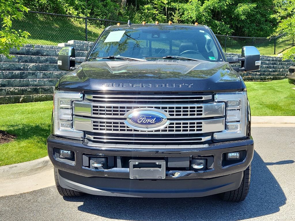 Used 2019 Ford F350 Platinum w/ Platinum Ultimate Package AWD/4WD image 8