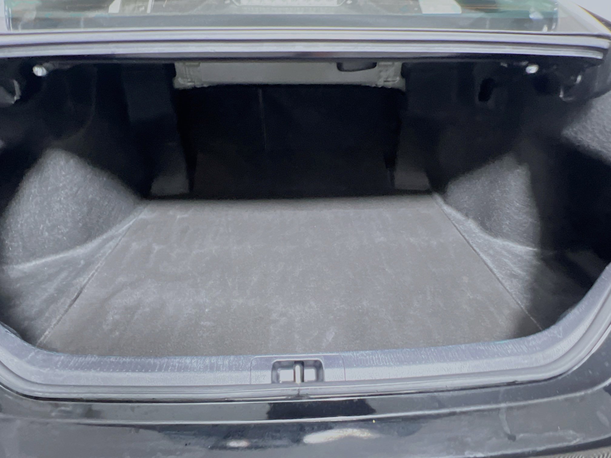 Used 2024 Toyota Camry SE image 33