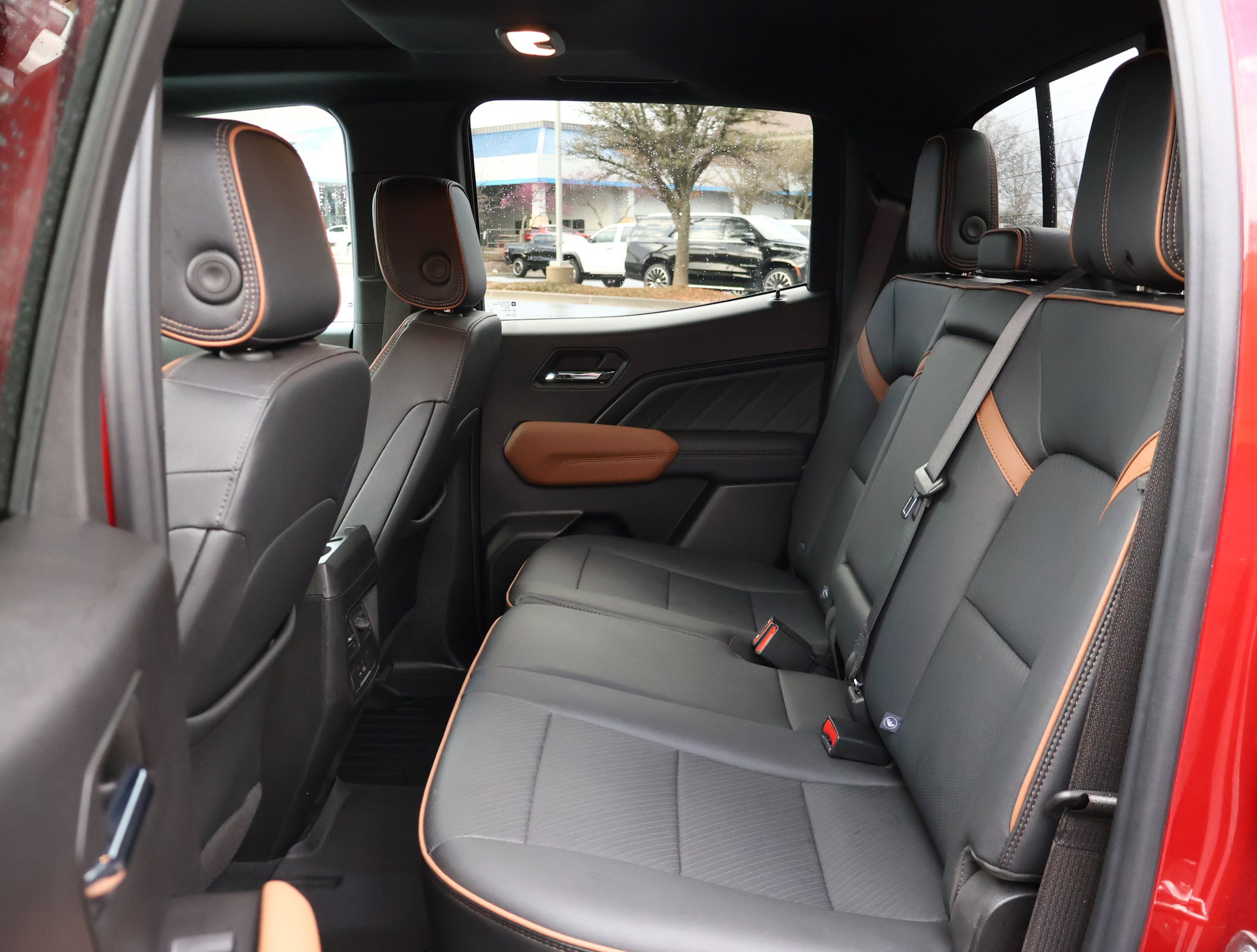 Certified 2024 GMC Canyon AT4 w/ AT4 Premium Package image 26