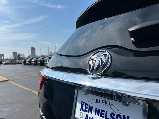 Used 2022 Buick Enclave Premium AWD/4WD image 13