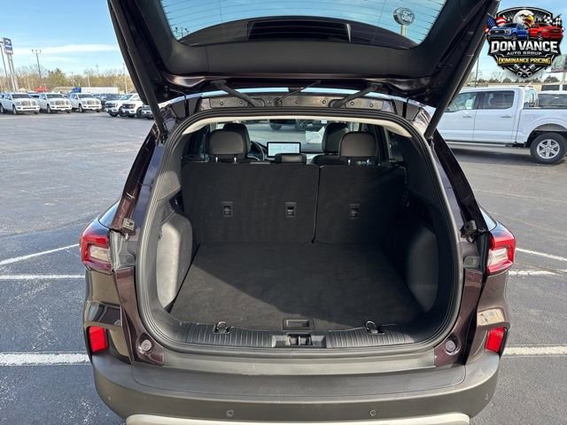 Certified 2023 Ford Escape Platinum image 37