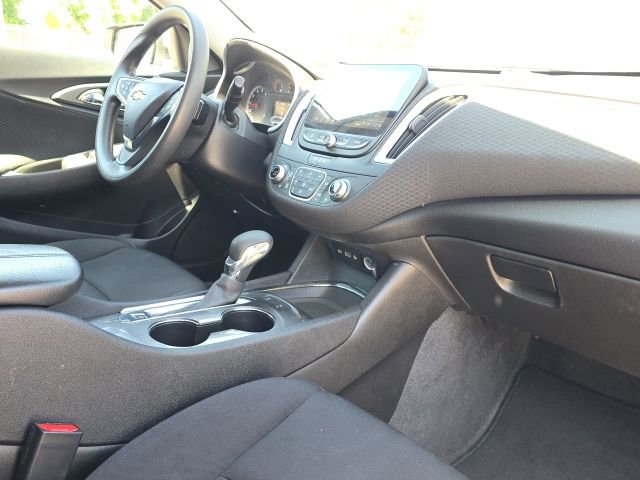 Used 2024 Chevrolet Malibu LT FWD image 18