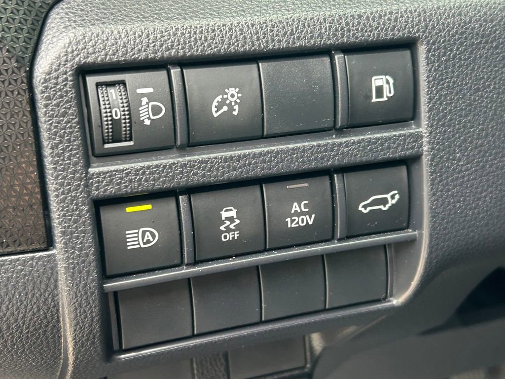 Used 2025 Toyota 4Runner Limited image 25