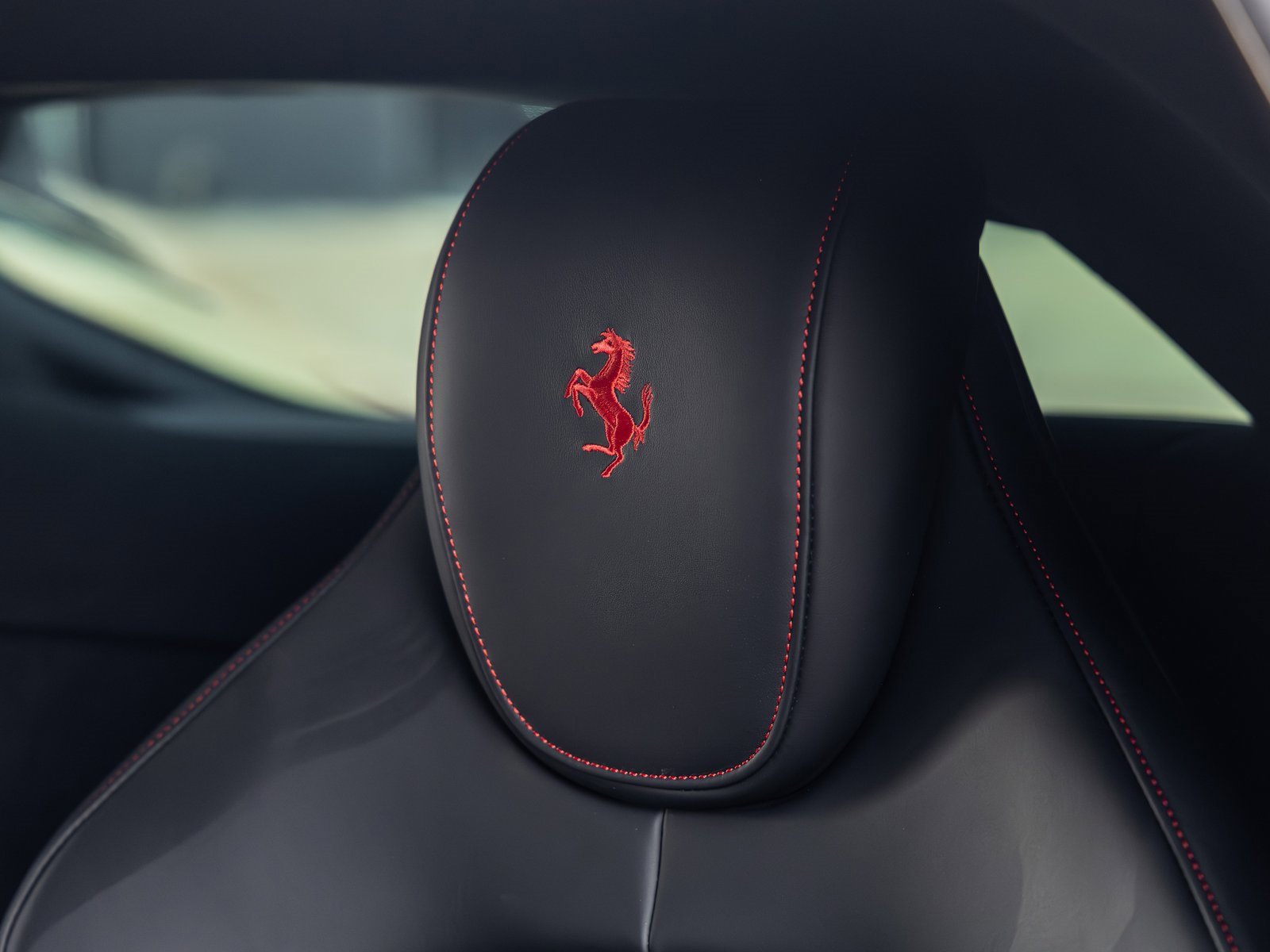 Used 2025 Ferrari Purosangue image 41